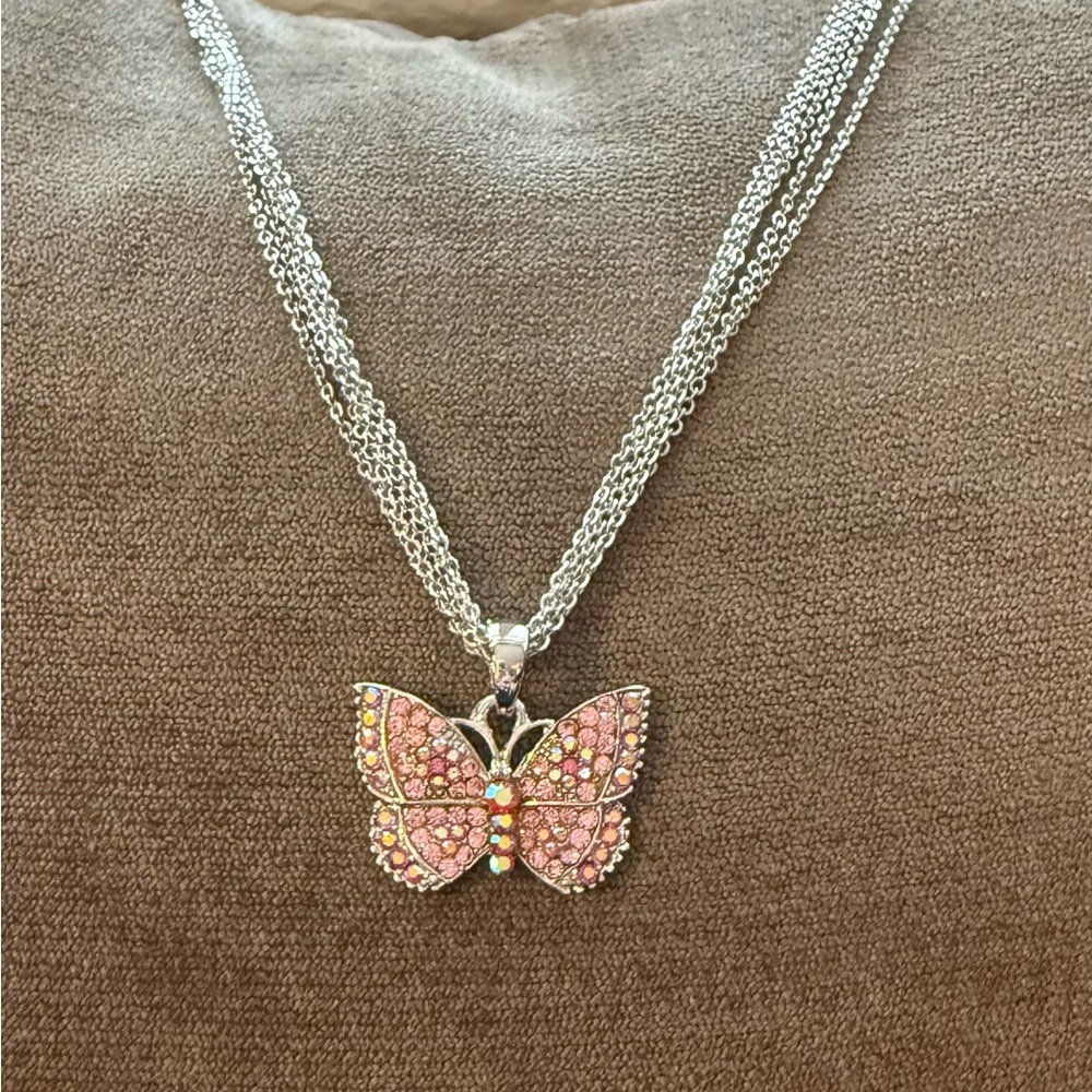 Beautiful Butterfly Necklace